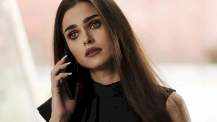 Theo Rose OUT de la PRO TV Artista a vrut să explice ea ce s-a întâmplat. Schimbări majore și în serialul Clanul sezonul 2