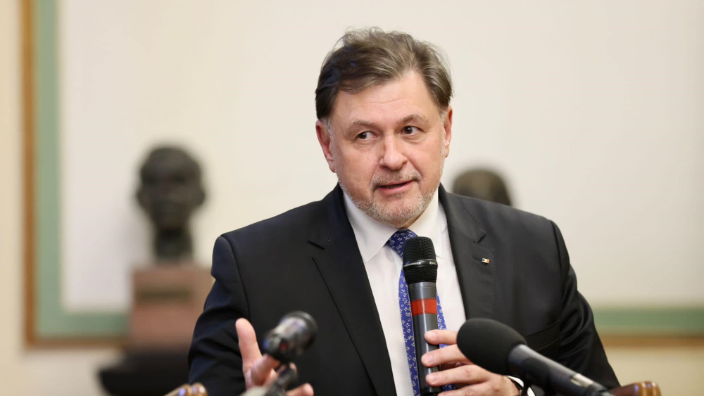 Alexandru Rafila dat afară de la Ministerul Sănătății Ce i se reproșează intens. Românii nu știu adevărul