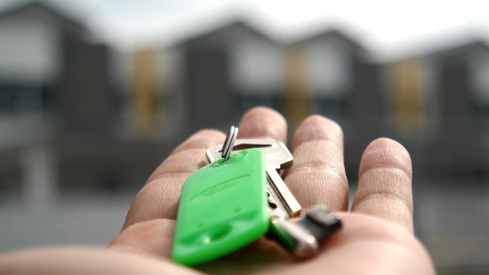 Cum va schimba sistemul RO e-Proprietate impozitele pe case și apartamente. Ce îi așteaptă pe proprietari din 2027