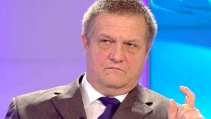 Guvernul minte că nu are bani pentru profesori Ce sume enorme sunt aruncate pe geam pentru COVID deși pandemia a luat sfârșit Managerul de spital Laurențiu Belușică a ajuns să ia 10.000 de euro pe lună din acest motiv