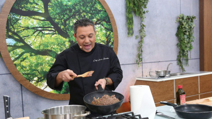 Am aflat cine a câștigat sezonul 11 Chefi la Cuțite ultimul cu Gina Pistol Este o surpriză imensă și face parte din echipa lui chef Sorin Bontea