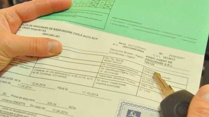 Schimbări majore pe piața RCA Cum se modifică prețul și modul de calcul pentru asigurările auto obligatorii. Lovitură dură pentru șoferii cu amenzi și bonusuri fictive