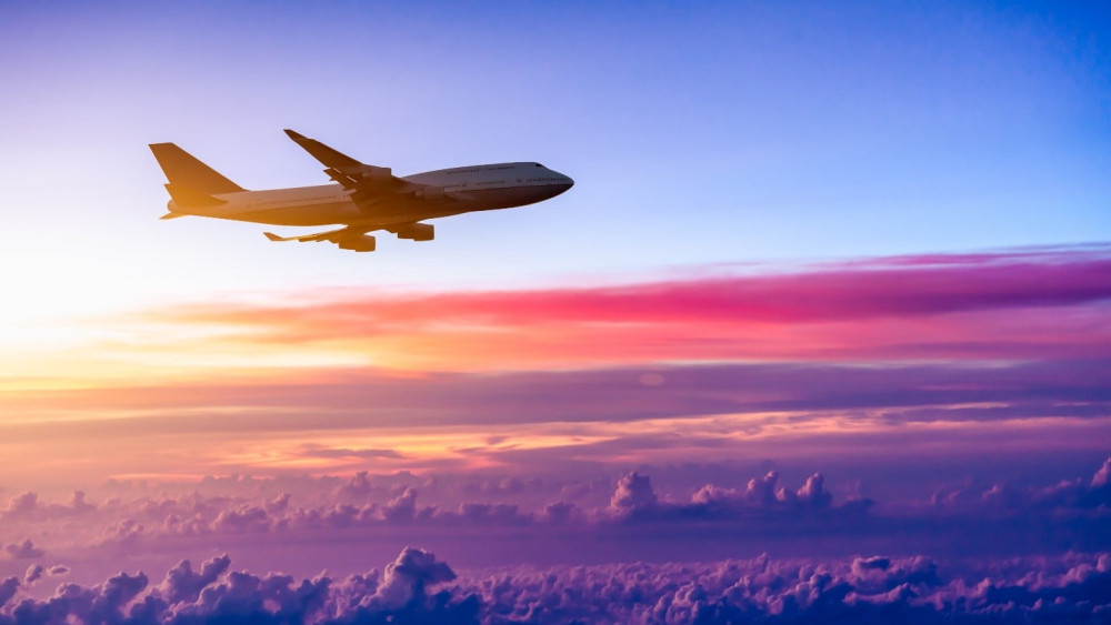 Ți-a întârziat un zbor Compania aeriană obligată să plătească daune imense clienților. Vezi dacă ești și tu pe lista celor care urmează să primească bani