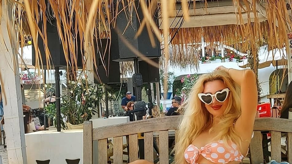 Locul superb din Grecia unde orice român poate sta o săptămână cu doar 170 de euro cazare și transport incluse. Condițiile sunt foarte bune iar turiștii sunt extrem de încântați