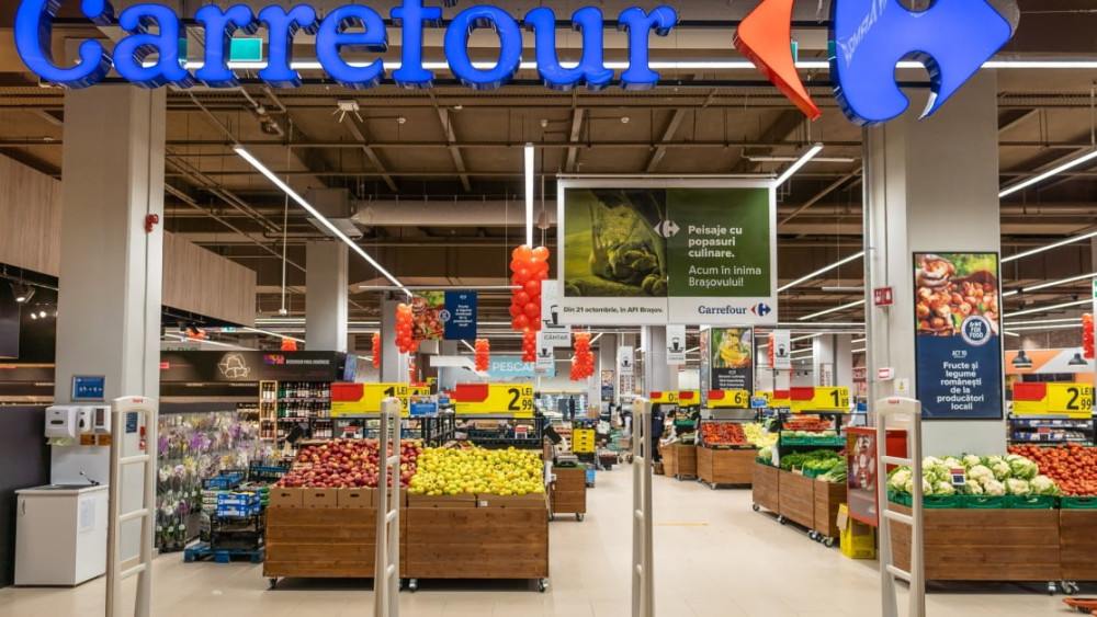Carrefour oferă clienților premii de 1.000 de euro. Ce trebuie să faci Vezi dacă te încadrezi și tu