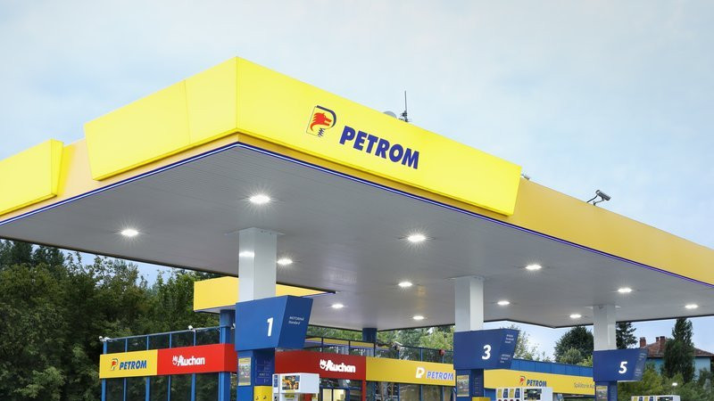Cu cât a crescut prețul la benzină și motorină chiar de astăzi 1 ianuarie 2025 La OMV Petrom este cel mai ieftin. Tarifele actualizate