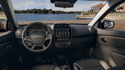 Noile prețuri de listă pentru Dacia Logan Sandero și Spring de la 1 iunie Ce se întâmplă cu subvențiile Rabla pentru modelul electric