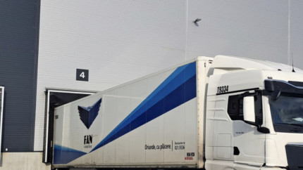 Adio Fan Courier Compania de curierat care este pe punctul să ajungă numărul 1 în România. Se laudă cu cele mai bune servicii