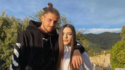 Cine este iubita lui Radu Drăgușin cel mai scump fotbalist din istoria României El are doar 21 de ani și l-a bătut chiar și pe Hagi