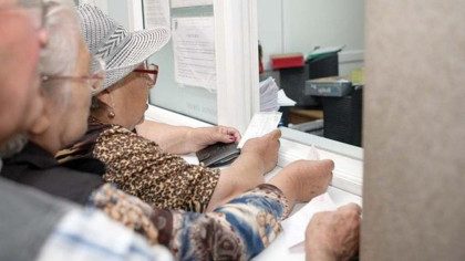 Cum pot obține pensionarii indemnizația socială în 2026 Peste 880.000 de români primesc deja acest sprijin
