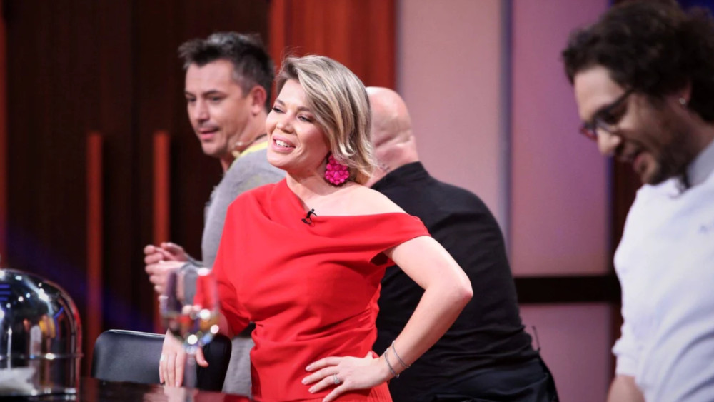 Cine va prezenta noul sezon MasterChef cu Bontea Scărlătescu și Dumitrescu NU Gina Pistol. Surpriza este imensă