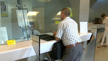 Ce bancă oferă cea mai bună dobândă la depozite în aprilie 2026 Diferențe mari între Banca Transilvania Raiffeisen Bank sau BCR