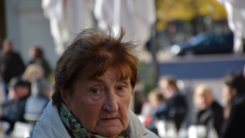 Documentul care va dubla pensiile românilor. Dacă-l aveți trebuie depus imediat la Casa de Pensii. După recalculare veți primi mulți bani în plus