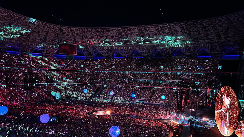 Încă o umilință pentru România Ce a făcut trupa Coldplay în timpul concertului de la Budapesta din acest weekend. Gestul lui Chris Martin primi cu aplauze de unguri