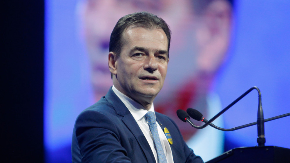 Salariul surprinzător pe care îl primea Ludovic Orban când era prim-ministru. Lideru Forţei Dreptei a recunoscut singur