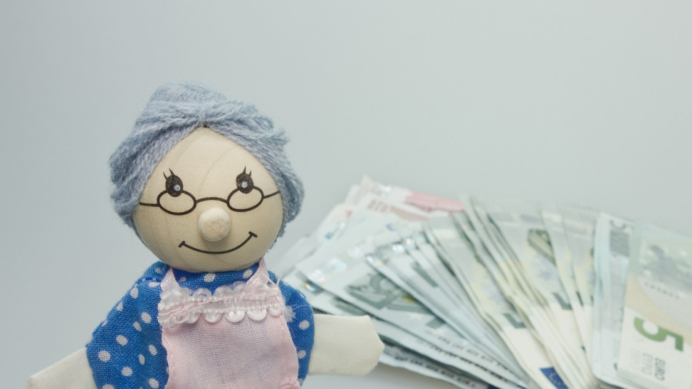 De unde se obține adeverința de vechime pentru a se adăuga apoi la pensie Aici o găsești dacă societatea la care ai lucrat s-a desființat