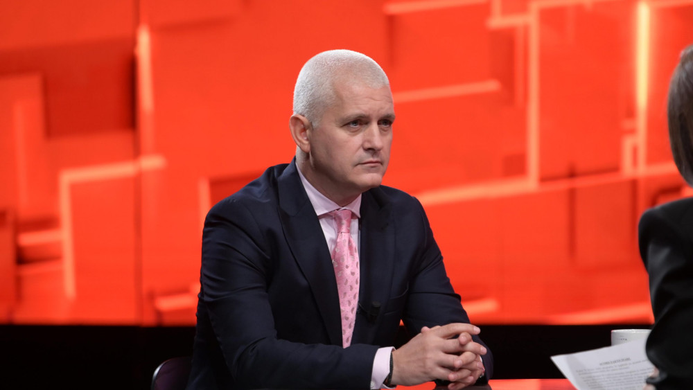 Celebrul Virgil Ianțu se căsătorește pentru prima dată la 53 de ani Cine este femeia care i-a luat complet mințile. O cunoaște toată lumea