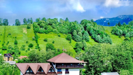 Stațiunea din România considerată cea mai frumoasă destinație în 2024. NU este vorba nici de Mamaia și nici de Sinaia