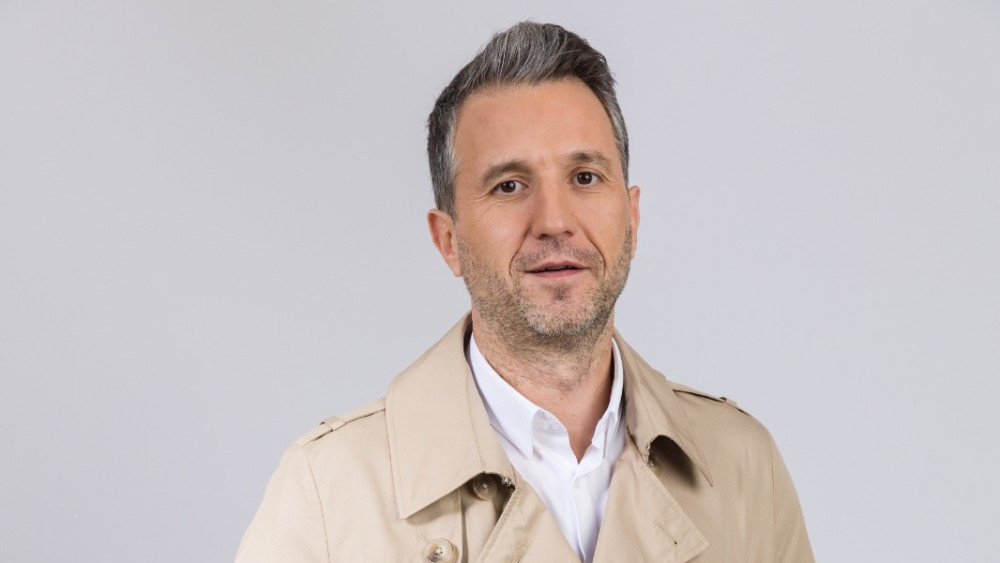 Andi Moisescu revine în televiziune cu propria emisiune Cu ce post TV a semnat și ce se întâmplă cu Românii au talent unde este jurat în prezent