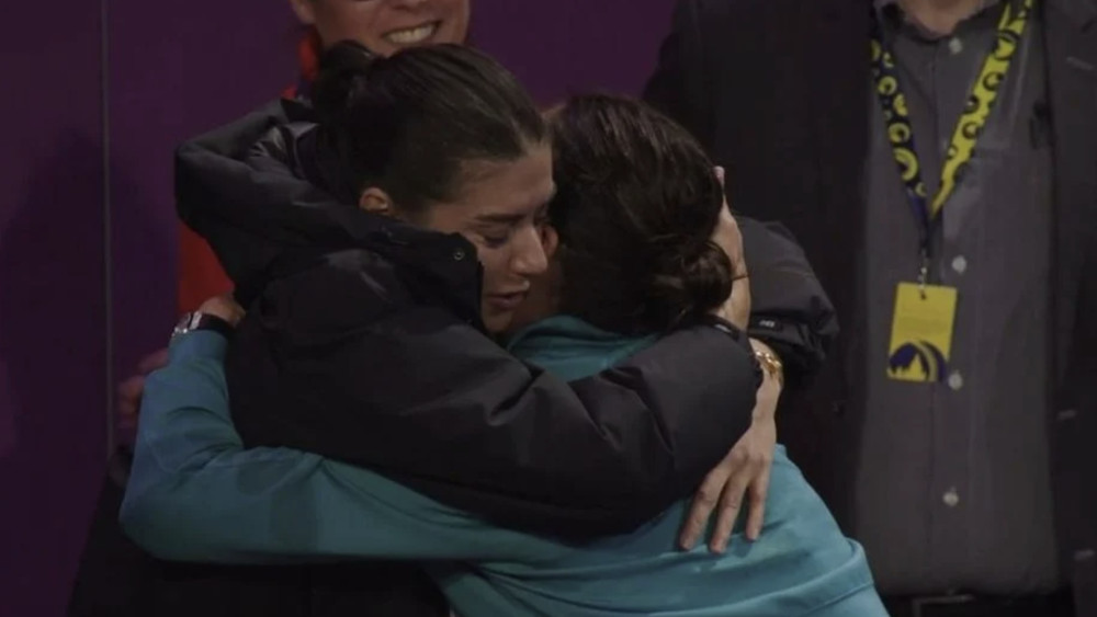 Sorana Cîrstea mesaj extrem de trist după ce a îmbrățișat-o pe Simona Halep. Toată lumea a început să plângă