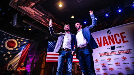Donald Trump Jr. ajunge chiar astăzi la București Ce candidat la prezidențiale susține SUA în România Surpriza este imensă