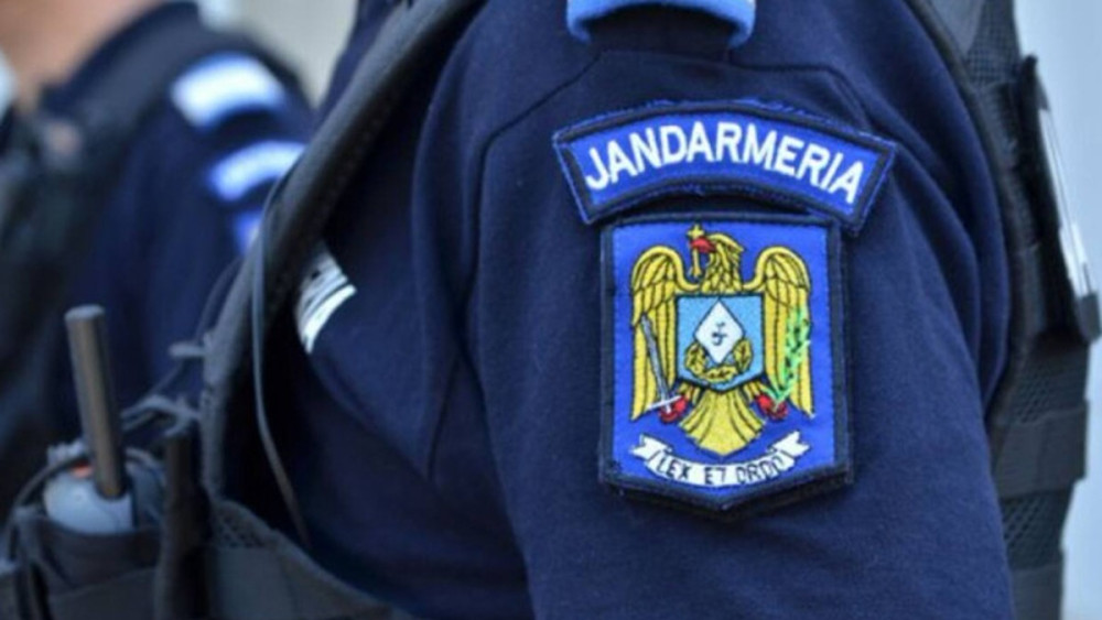 Salariul surpriză al unui jandarm de 19 ani cu doar 3 luni vechime A fost selectat din rândul civililor. Cât câștigă lunar în România
