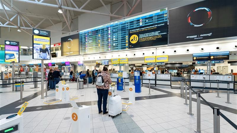 Țara vecină cu România care are cel mai bun aeroport din Europa. A câștigat de două ori un premiu de recunoaștere a calității