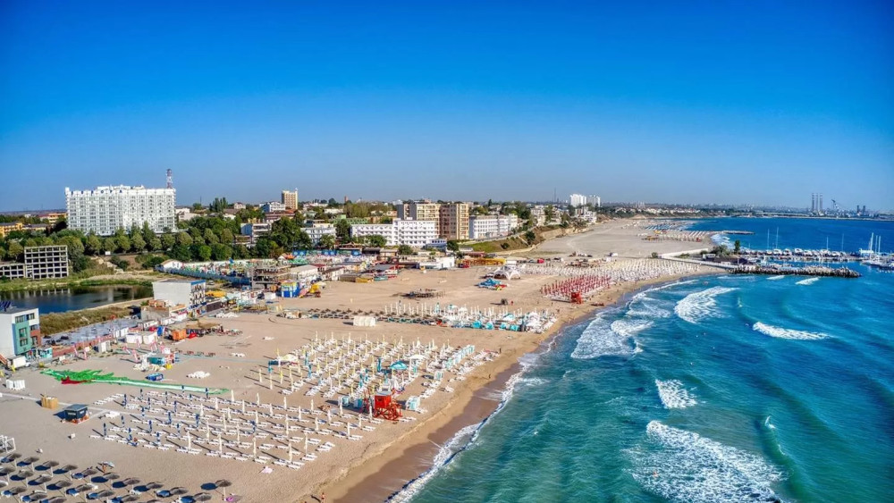 Vești bune pentru românii care merg la mare. Unde scapi de taxa de parcare în sezonul estival