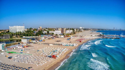 Cât te costă un șezlong în Mamaia Nord chiar acum Prețuri surprinzătoare înainte de sezon