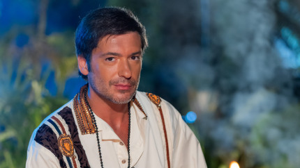 Începe noul sezon Insula Iubirii la Antena 1 Cât costă să vezi în avanpremieră primul episod la Berăria H alături de Radu Vâlcan și de ispite