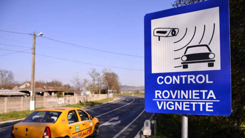 Crește mult prețul la rovinietă începând cu 1 septembrie Care va fi tariful anual pentru fiecare tip de mașină în parte. Amenzile se majorează și ele