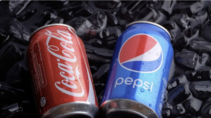 Coca-Cola vs Pepsi ce conține fiecare câte calorii au și care îngrașă mai mult. Adevărul din spatele celor mai populare băuturi din lume