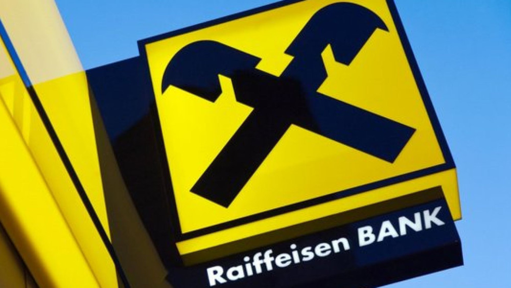 Raiffeisen Bank a lansat o nouă campanie 3 mașini hybrid plus alte multe premii pentru clienți care achită cumpărăturile cu cadrul VISA. Câte tranzacții sunt necesare