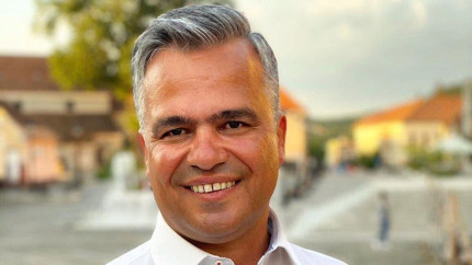 Cine este Adrian Veștea noul premier desemnat al României ce studii și ce avere are. Eugen Tomac și-a depus mandatul