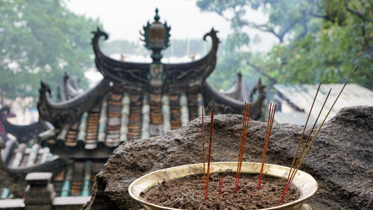 Cât costă o vacanță în China în 2026 Prețurile pachetelor prin agenții cheltuielile zilnice și noile reguli de călătorie fără viză