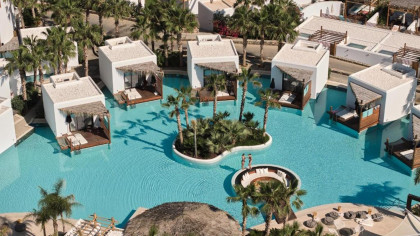 Top 5 cele mai bune hoteluri din Grecia conform recenziilor Google Unde se cazează turiștii care caută experiențe de 5 stele